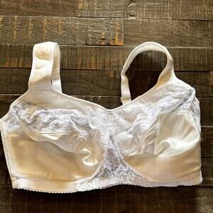 Comfort Choice Easy Enhancer Cream & White Full Coverage Bra 40DD NEW